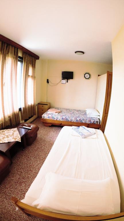 Atanasovi House Hotel Shkorpilovtsi Ngoại thất bức ảnh