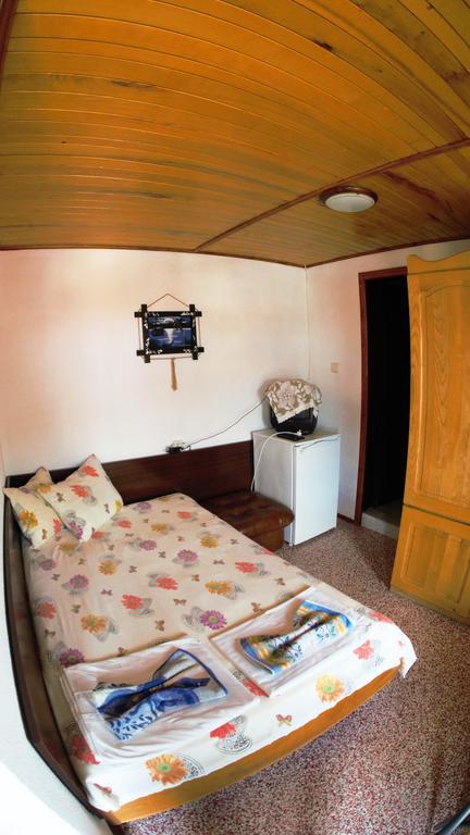 Atanasovi House Hotel Shkorpilovtsi Ngoại thất bức ảnh