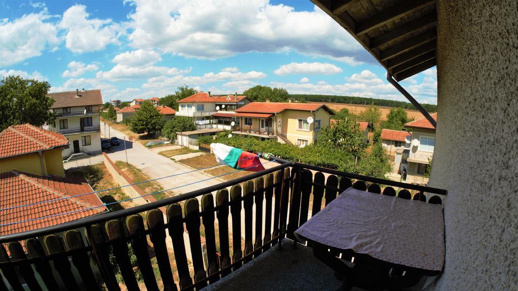 Atanasovi House Hotel Shkorpilovtsi Ngoại thất bức ảnh